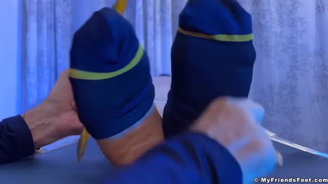 Hairy Dallas Experienced Feet Tickles While Wrapped