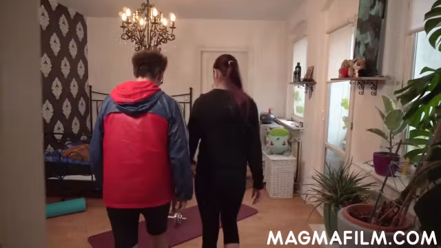 Teen girl has sex with her personal trainer - Magmafilm
