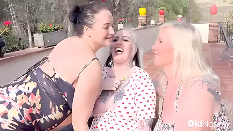 Threesome Lesbian Fun With Devon Breeze And Melody Haydies