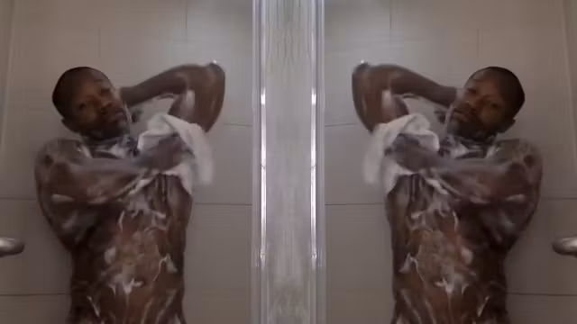 Shower tease (degeneratexxx.tumblr.com)