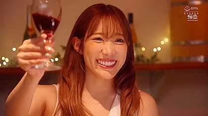 [ssis-561] Unexpectedly Shared Room With A Busty Female Boss 0:00am Senpai Is Like A Virgin, Konan Koyoi Video - Teaser Video