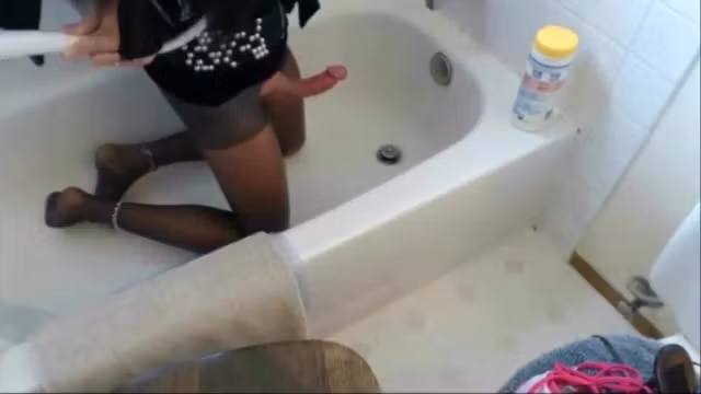 crossdresser sevy 2 music jacks off, multi cumshots