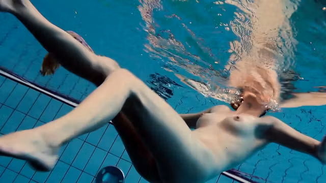 Hot underwater babe Lera from Russia
