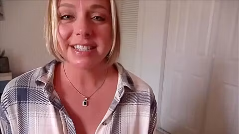 Briana Beach Is A Cock Loving Blonde Mature With Big Boobs