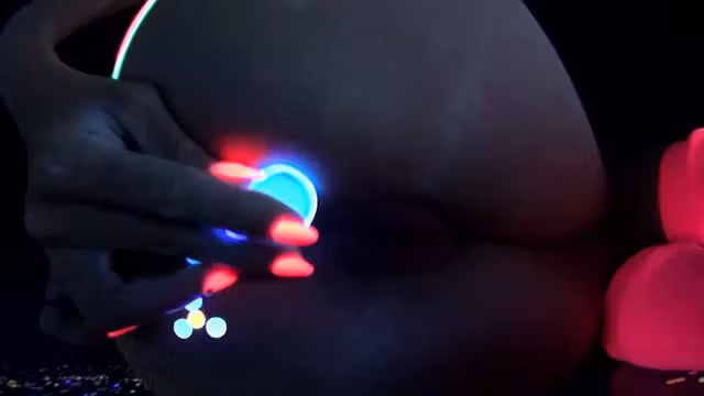 Samantha gets off in this super hot black light solo