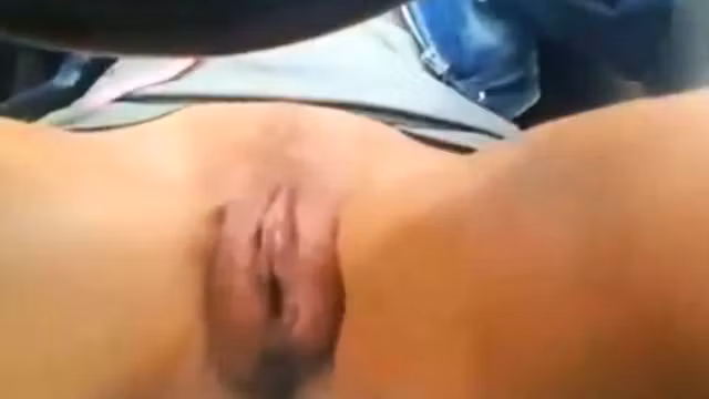 Teen Olga squirts while driving her car