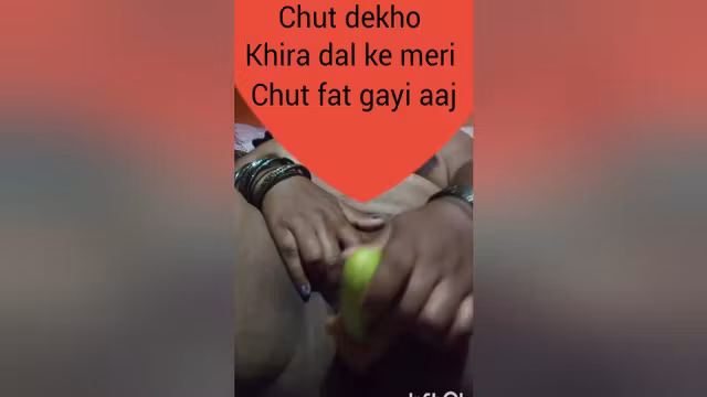 Desi Indian Bhabhi Fingaring Whit Cucumber So Hard Fucked Pussy Pumping Pussy