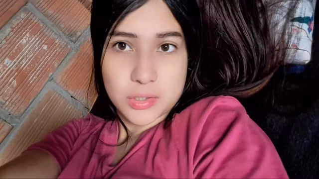 My Neighbor Sends Me A Video So That I Can Get To Give Her Cock