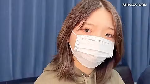 Shy And Cute 18-year-old Its Dangerous Raw Insertion, But It Feels So Good... Bonus Included