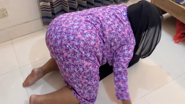 Indian Mallu In Big Ass Indian Hot Mallu Stepmom Stuck Under My Bed, Then I Fuck Her Anal & Cum Wild