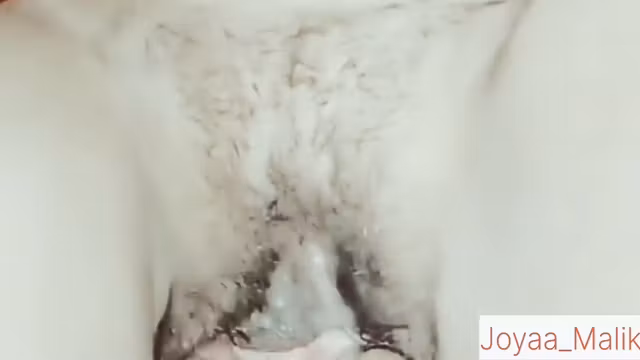 Guy Fucks His Sexy Gf On The Couch In The Desi Xxx Video