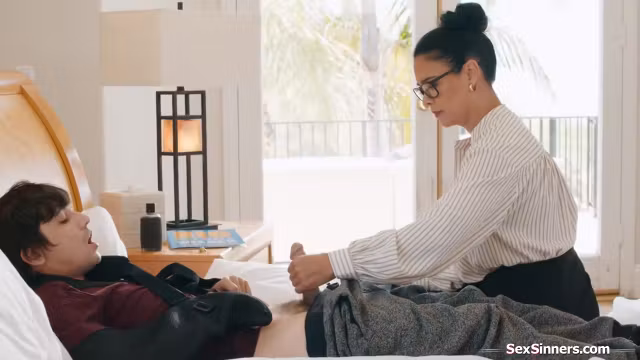 Mature asian teacher gives student a really HELPING HANDjob