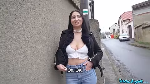 Hot Chica Didi Zerati