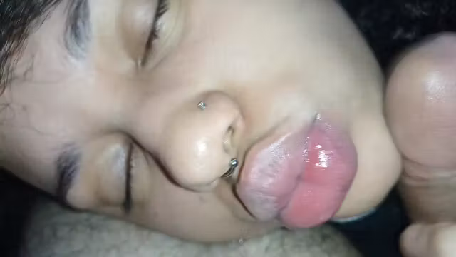 Hanjob Facial With Cum Facial On This 18 Year Old Angel