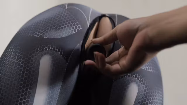 Spider Man - Cosplay In Bottle Plug Into Pussy