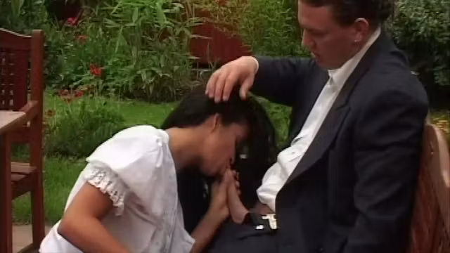 Wife Catches Husband Having Sex With Babysitter In Garden - La Venere Bianca