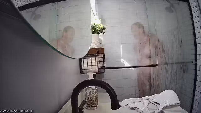 Joanne Tanner a Real Teacher Caught in the Shower 6