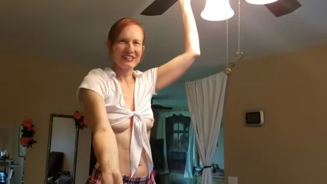 Up skirt