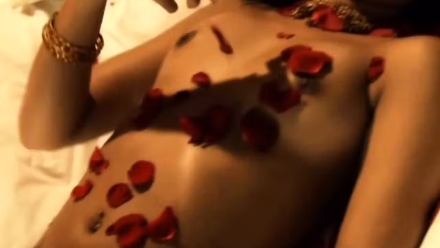 Sexy Brunette Babe Belly Dancing So