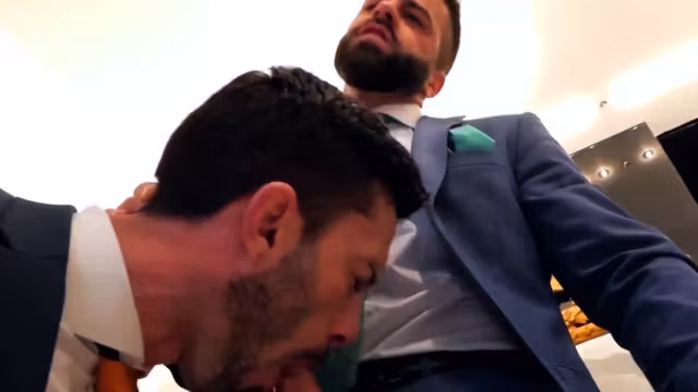 MENATPLAY Suited Latin Hector De Silva Anal Breeds Andy Star