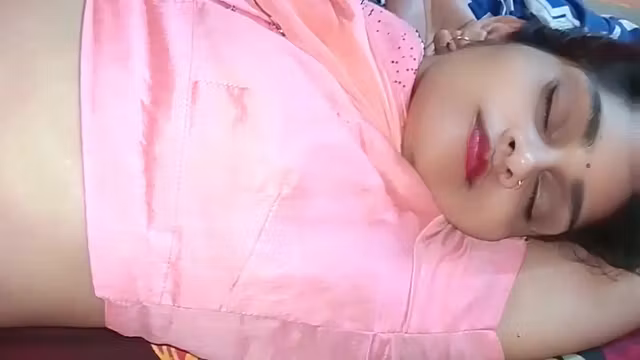 Newly Married Couples Make Sex Relation In Midnight, Desi Bhabhi Sex Video In Hindi Voice