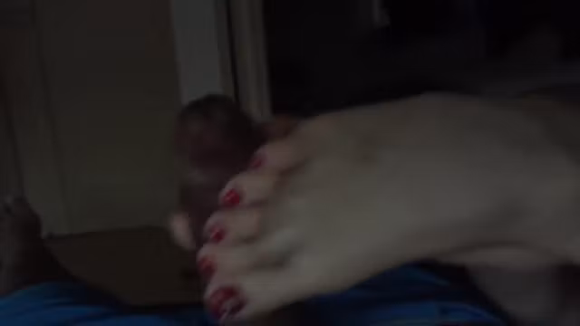 Japanese GF Toe Griped The Tip Footjob