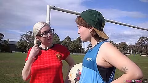 Arial & Scout - Soccer Bums Pt1
