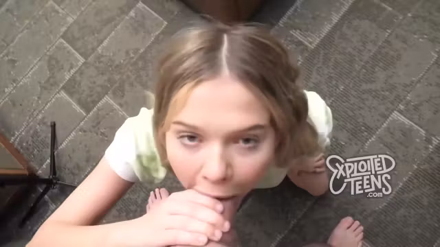 Coco Lovelock Is A Super Flexible Cocksucker