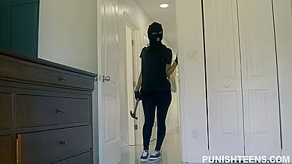 Robber Fucks His Sexy Accomplice Using Handcuffs