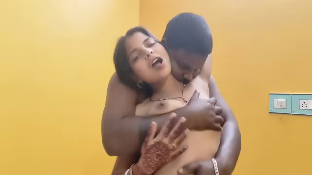 Desi Village Hot Couples Romantic Fuck In Hindi Video