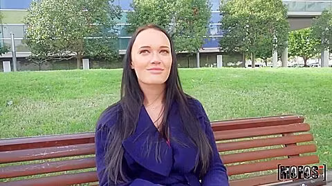 Sasha Sparrow - A Few Questions