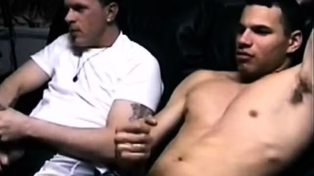 Athletic straighty gets sucked by DILF