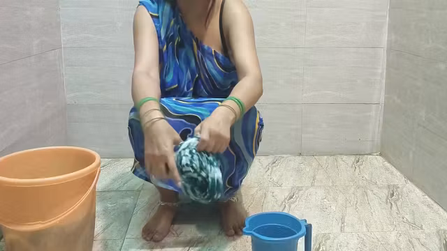 Stepmom Lets Stepson Fuck Her While Cleaning The Clothes