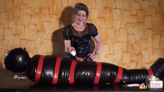 Close Up Bj Cumshot