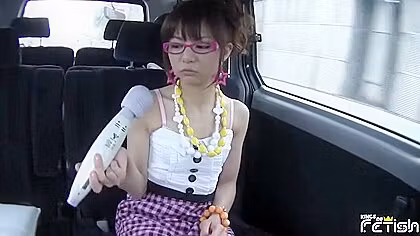 Pure Japanese Adult Video - Japanese teen 18+ Play With Toy
