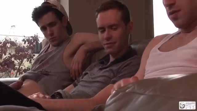 Meet A Kinky Guy That You Are Interested In Sex - Threesome