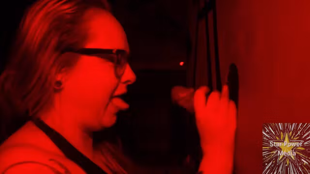 Savanna Smashes The Glory Hole Record In Jaw-dropping Contest With Savanna Star