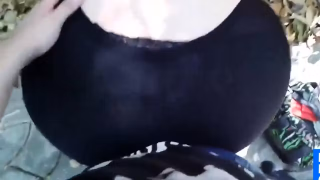 dry humping that ass