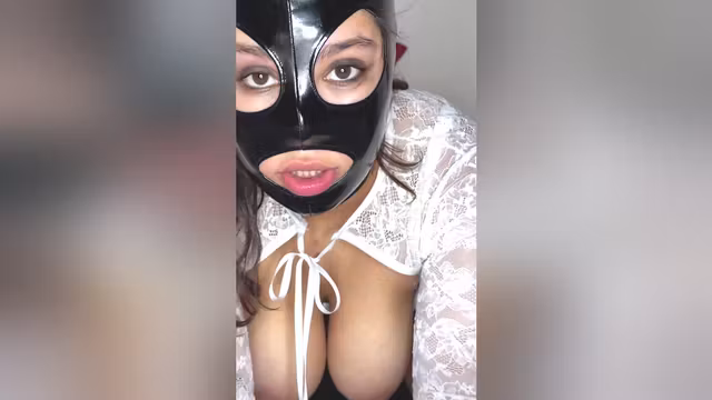 We Recorded A Porn With My Stepbrothers Cell Phone, I Masturbate, Mount His Cock And Suck It Until It Ends Up In My Face