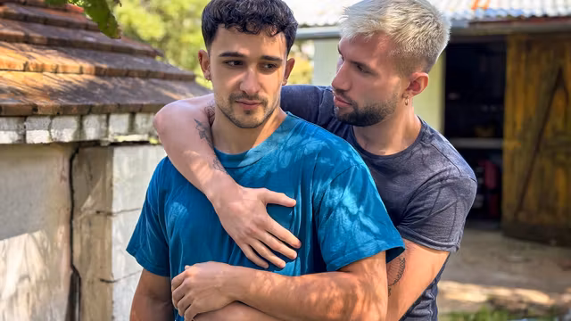 A True Friend - LatinLeche