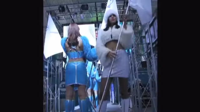 checks out upskirt of hostesses