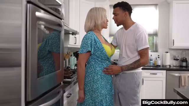 Sexy Stepmom Ryan Keely Gets Bullied By A Big Black Cock - Juliana Grandi