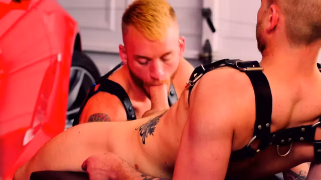 HAIRYANDRAW Hairy Declan Moore And Zachery Rhys Raw Breed