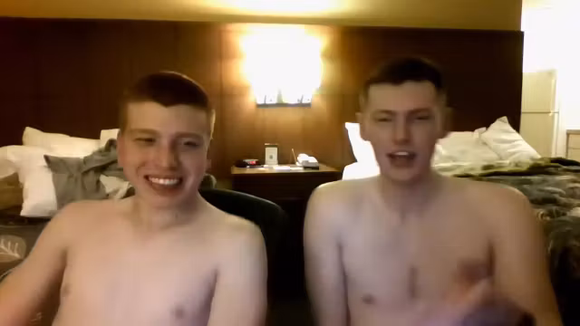 STR8 Budz Web Cam In Hotel Room
