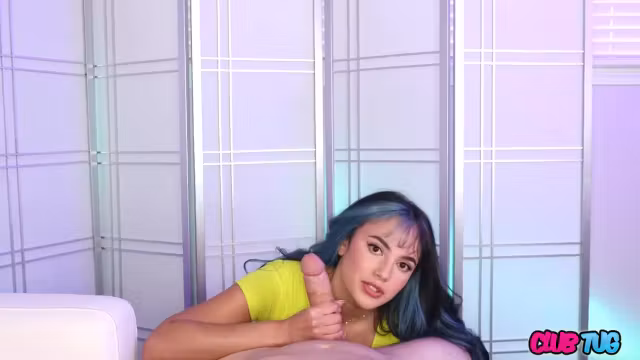 Nika Venom Wicked Wank at ClubTug