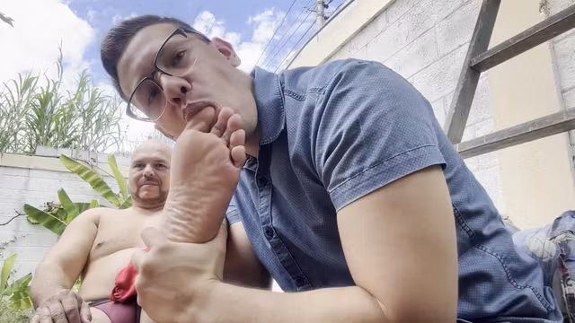 Hot Footjob Fetish At This Hot Outdoor