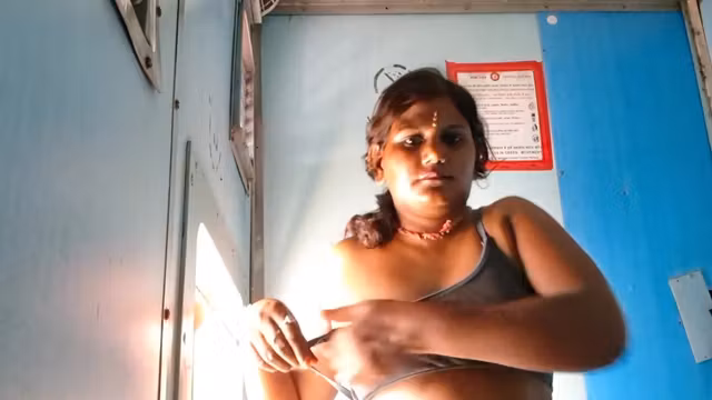 Village Bhabhi - Soni Bhabhi Ko Raat Me Choda Aur Gaand Mari Indiansoni Hindi Sex