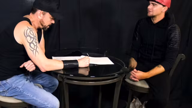 Riley Ross submits to anonymous dominant top