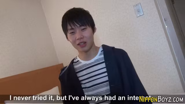 Japanese twink jerks cum