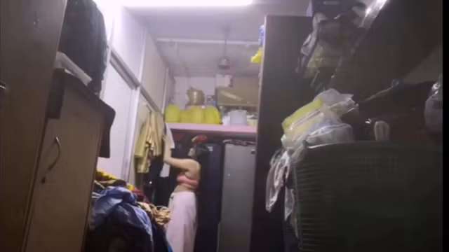 Muslim aunty saree changing video